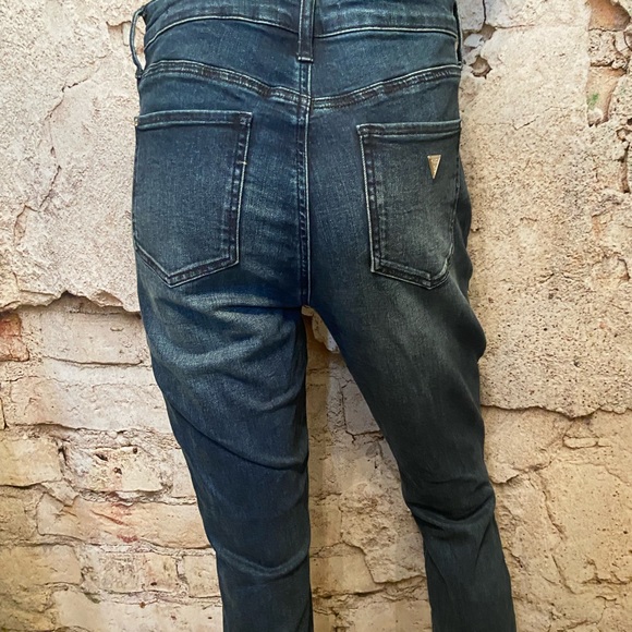 GUESS Side Zipper Stretch Jeans - Picture 6 of 10